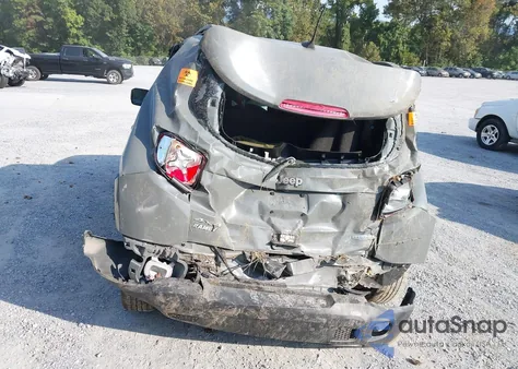 2021 Jeep Renegade Latitude 4X4 из США, поврежденный, VIN ZACNJDBB5MPN36626